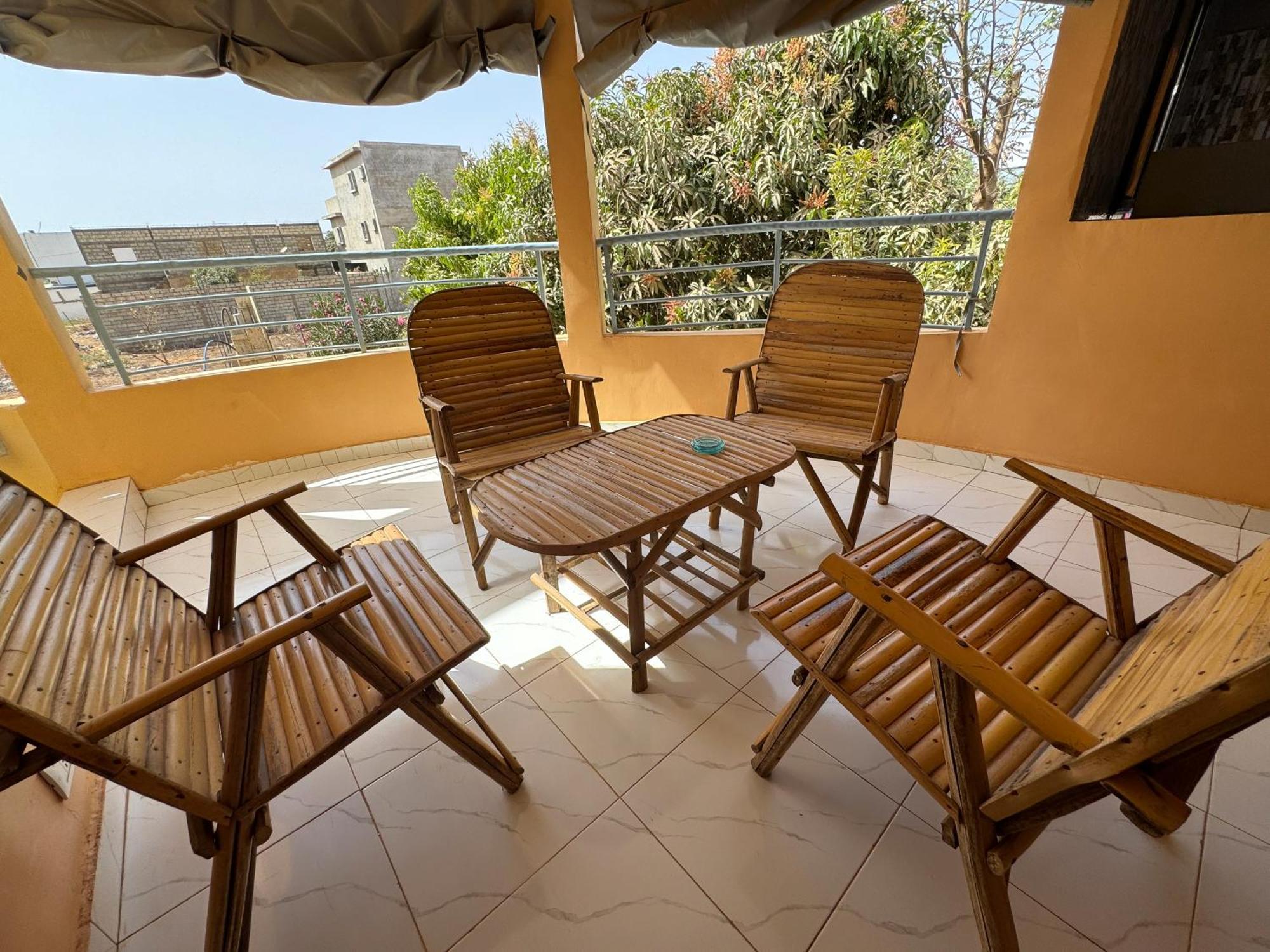 Apartamento Keur Manga Somone Exterior foto
